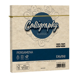 Busta calligraphy pergamena -  170 x 170 mm - 90 gr - sabbia 02 - favini - conf. 25 pezzi